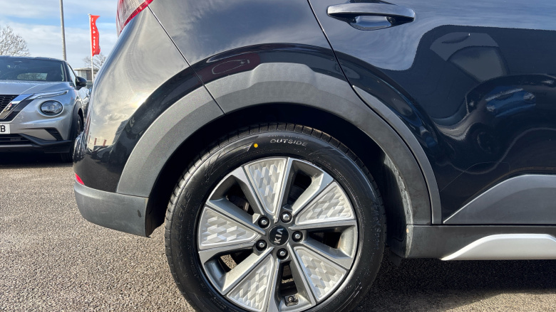 Kia Soul 150kW First Edition 64kWh 5dr Auto Electric Hatchback